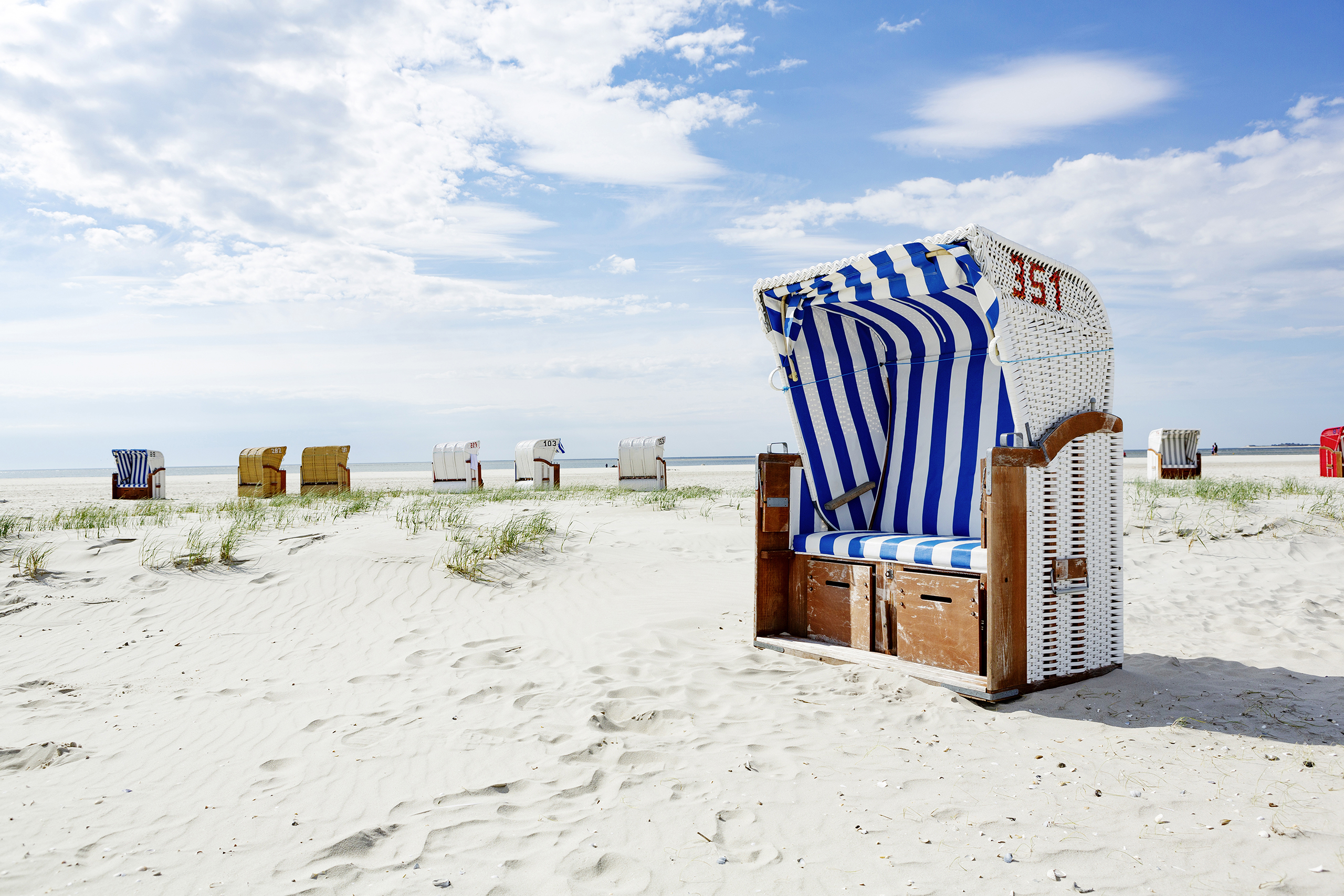 Strandkorb am Strand von Juist